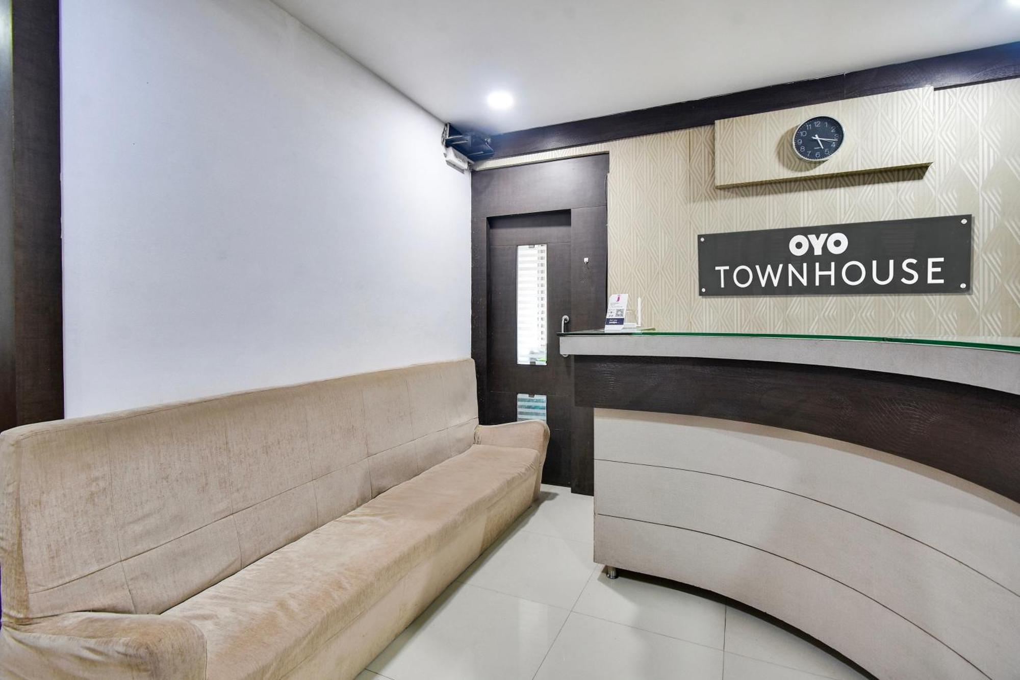 Collection O Elite Residency Hotel Ченай Екстериор снимка